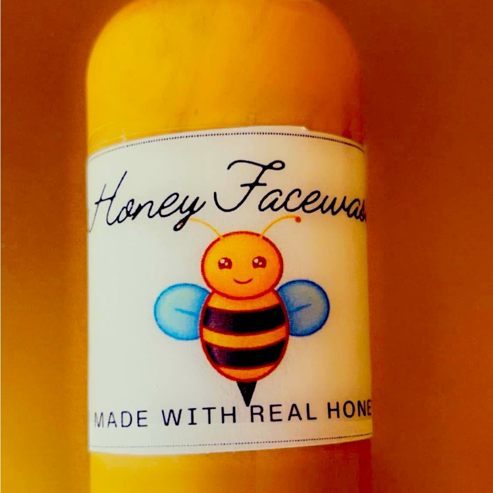 Natural honey facwash